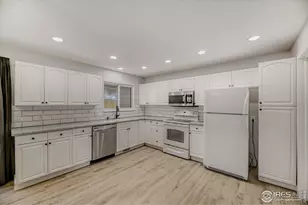 11293 W 18th Ave, Lakewood, CO 80215 - Photo 9