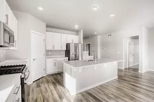 5009 Hawtrey Dr, Windsor, CO 80550 - Photo 9