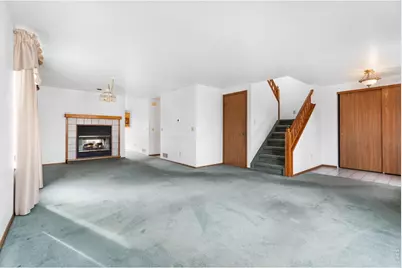 1827 Churchill Ct, Fort Collins, CO 80526 - Photo 3