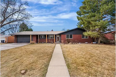 835 Hillside Ct, Longmont, CO 80501 - Photo 1