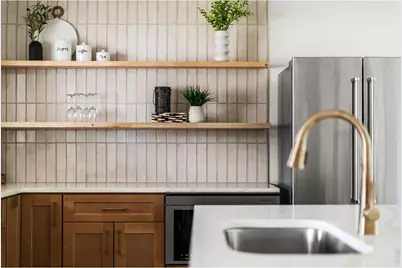 835 Hillside Ct, Longmont, CO 80501 - Photo 5