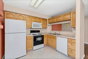 1419 Red Mountain Dr, Longmont, CO 80504 - Photo 13