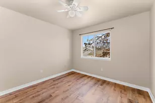 1419 Red Mountain Dr, Longmont, CO 80504 - Photo 17