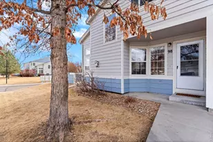 1419 Red Mountain Dr, Longmont, CO 80504 - Photo 3