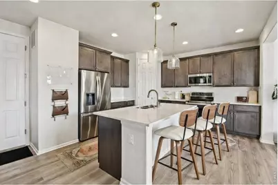 470 Pikes View Dr, Erie, CO 80516 - Photo 13