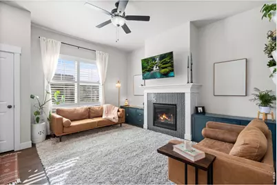 4178 Greenhorn Dr, Loveland, CO 80538 - Photo 5