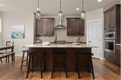 6781 Valderrama Ct, Windsor, CO 80550 - Photo 7