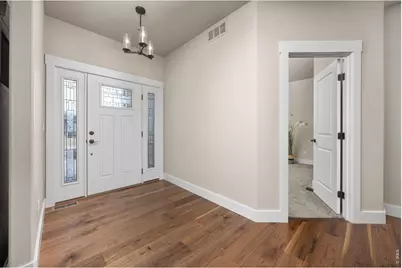 6781 Valderrama Ct, Windsor, CO 80550 - Photo 5