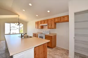 2434 Amberlyn Ln, Johnstown, CO 80534 - Photo 21