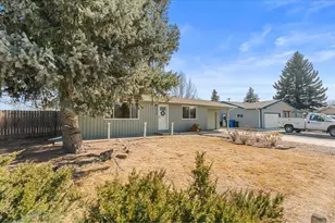 3122 Birch Dr, Loveland, CO 80538 - Photo 3