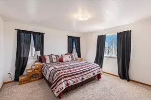 341 Hickory Ave, Eaton, CO 80615 - Photo 15