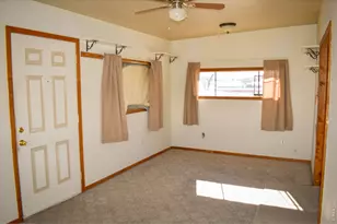 215 Cheyenne St, Golden, CO 80403 - Photo 9