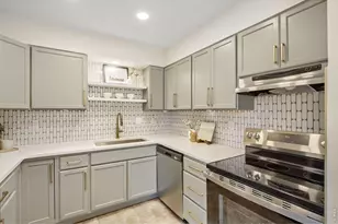 825 Pear St, Fort Collins, CO 80521 - Photo 9