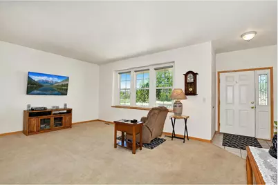 2906 57th Ave, Greeley, CO 80634 - Photo 9