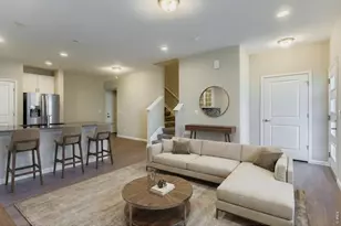 690 Stonebridge Dr, Longmont, CO 80503 - Photo 7