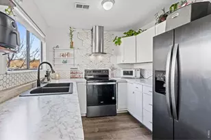 1906 E 18th St, Loveland, CO 80538 - Photo 5