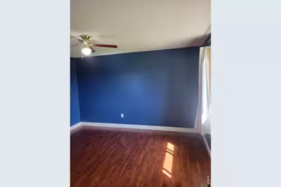 2433 W Linda Dr, Loveland, CO 80537 - Photo 19