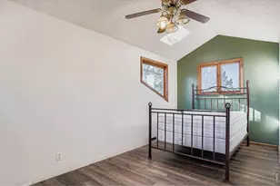 30172 Hilltop Dr, Evergreen, CO 80439 - Photo 11