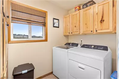 3101 Escondido Dr, Loveland, CO 80538 - Photo 11