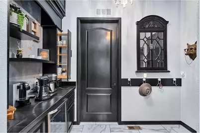 2038 Vineyard Dr, Windsor, CO 80550 - Photo 7