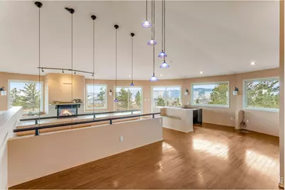 3001 Eagle Ridge Rd, Longmont, CO 80503 - Photo 9