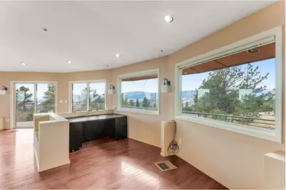 3001 Eagle Ridge Rd, Longmont, CO 80503 - Photo 5