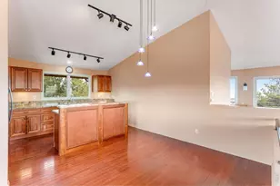 3001 Eagle Ridge Rd, Longmont, CO 80503 - Photo 7