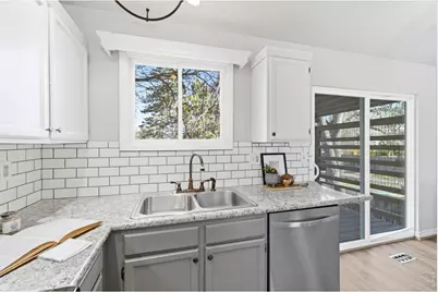 612 Marigold Ln, Fort Collins, CO 80526 - Photo 11