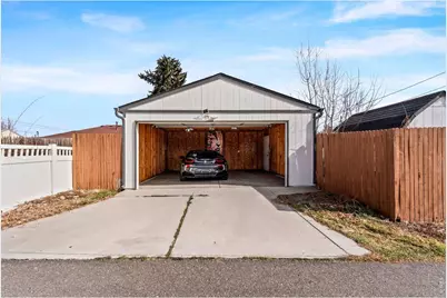2201 Pontiac St, Denver, CO 80207 - Photo 31