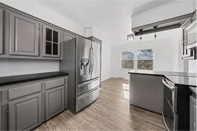 2202 17th St, Greeley, CO 80631 - Photo 9