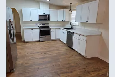 401 Gateway Ave, Fort Morgan, CO 80701 - Photo 5