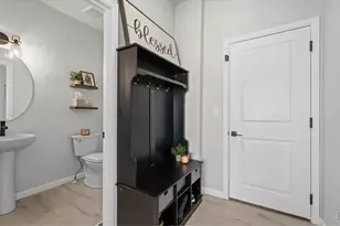 240 Hillspire Dr, Windsor, CO 80550 - Photo 17