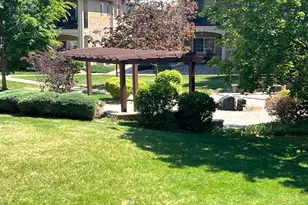 1703 Whitehall Dr, Longmont, CO 80504 - Photo 35