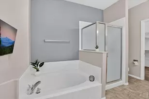 1703 Whitehall Dr, Longmont, CO 80504 - Photo 23