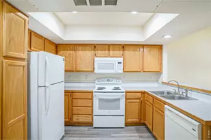 950 52nd Ave Ct, Greeley, CO 80634 - Photo 5