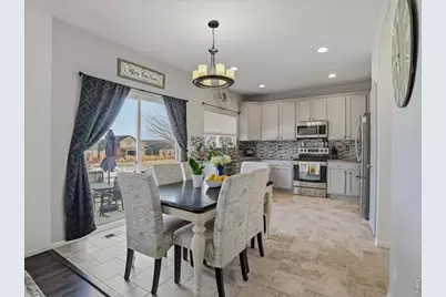 24703 E Kansas Cir, Aurora, CO 80018 - Photo 15