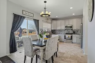 24703 E Kansas Cir, Aurora, CO 80018 - Photo 15