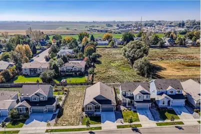 3198 Beaumont Blvd, Mead, CO 80542 - Photo 3