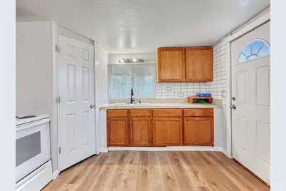 720 Phelps St, Sterling, CO 80751 - Photo 9