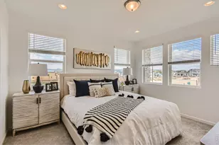 2827 Bear Springs Cir, Longmont, CO 80503 - Photo 9