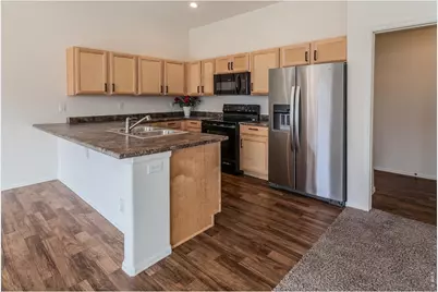 1815 Farm Tradition Ct, Windsor, CO 80550 - Photo 9