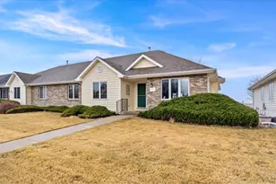 810 Navajo Ave, Fort Morgan, CO 80701 - Photo 1