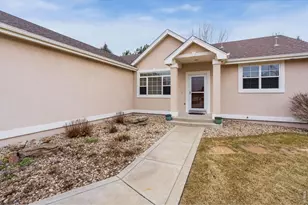 4918 Sawhill Dr, Fort Collins, CO 80528 - Photo 3