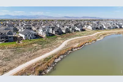4104 Chasm Lake Dr, Loveland, CO 80538 - Photo 49