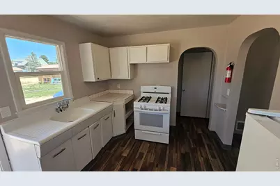351 E 2nd St, Akron, CO 80720 - Photo 3
