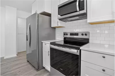 1502 E 110th Pl, Northglenn, CO 80233 - Photo 5