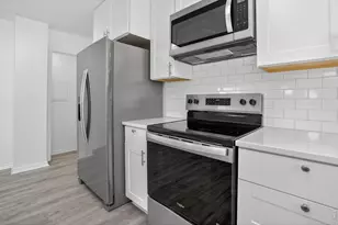 1502 E 110th Pl, Northglenn, CO 80233 - Photo 5