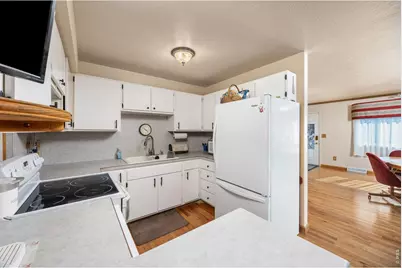 325 N 4th St, La Salle, CO 80645 - Photo 9