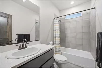 1827 Castle Hill Dr, Windsor, CO 80550 - Photo 23