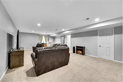 412 S Elm Ave, Eaton, CO 80615 - Photo 29